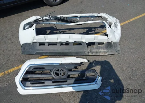 2017 Toyota Tacoma Sr5 V6 из США, поврежденный, VIN 3TMCZ5AN6HM112594